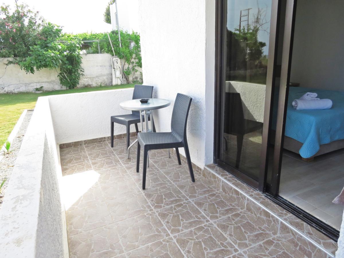 Loukas Beach Rooms Kiotari Exteriör bild