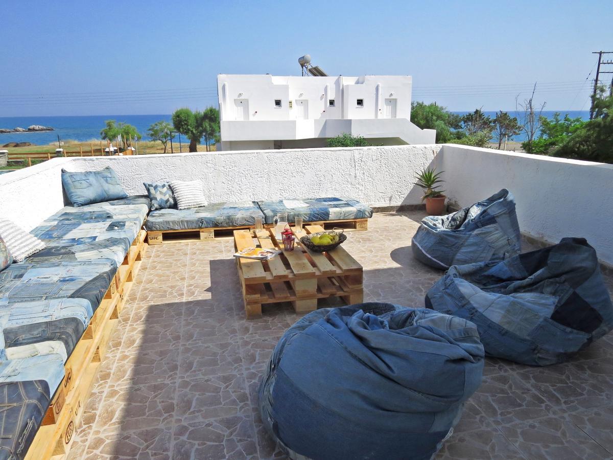Loukas Beach Rooms Kiotari Exteriör bild